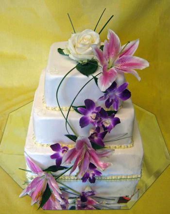 6-Hochzeitstorte-Crimmitschau