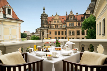 Hotel-Taschenbergpalais-Kempinski-Dresden-Ausblick