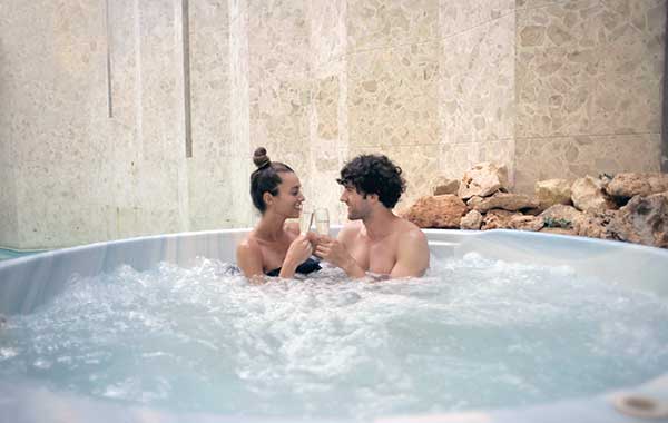 Göz – Das Auge – Romantische Wellness für Paare nahe Dresden