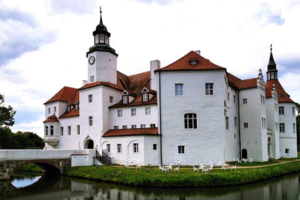 Hochzeits-Locations im Spreewald – Schloss Fürstlich Drehna Hochzeit im Spreewald