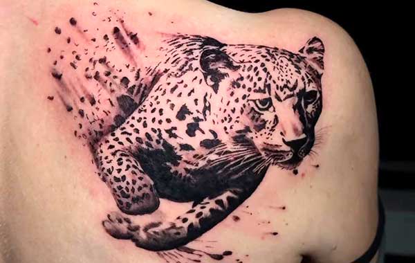 Elbliners Atelier: Individuelle Tattoos mit Charakter