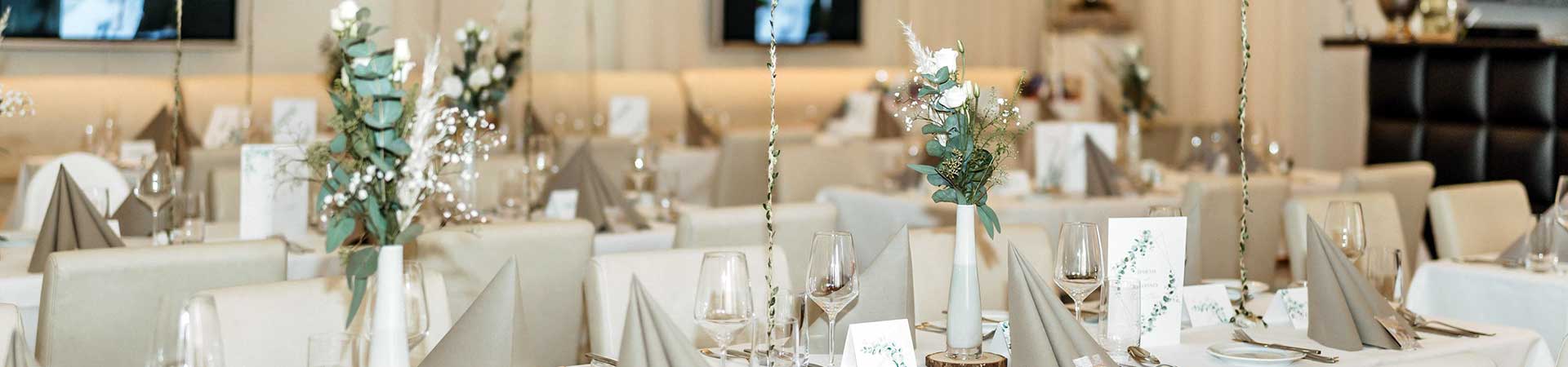 Rosengarten - Café · Restaurant · Elbterrassen · Hochzeitslocation Rosengarten - Café · Restaurant · Elbterrassen · Hochzeitslocation