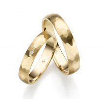 © gerstner-trauringe.de Strukturen-4,5