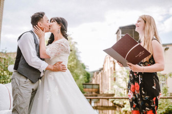 Alles aus Liebe - Freie Trauungen & Lebensfeiern