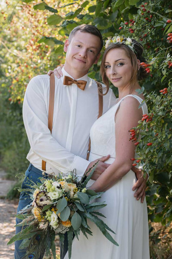 Studio Balance – Brautstyling, Braut-Make-up, Brautfrisur, Nageldesign