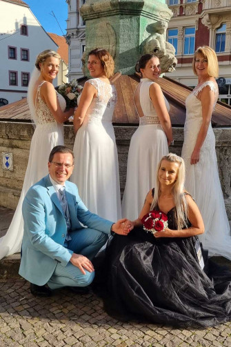 Kleeblatt Moden in Döbeln - Brautmoden - Verkauf & Verleih