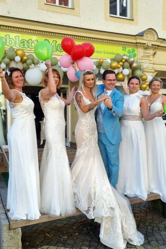 Kleeblatt Moden in Döbeln - Brautmoden - Verkauf & Verleih