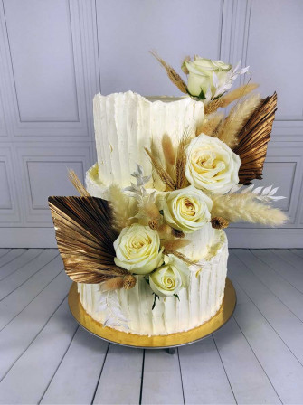 Miss Kuchenbäckerin – wundervoller Tortenzauber zur Hochzeit