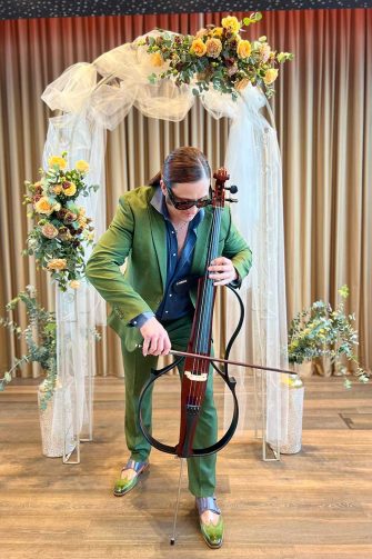Drabon the Dragon – Live-Musiker mit E-Cello und Hochzeits-DJ