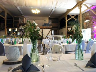 Gasthof Großdobritz für Ihre Traumhochzeit, Oldtimervermietung