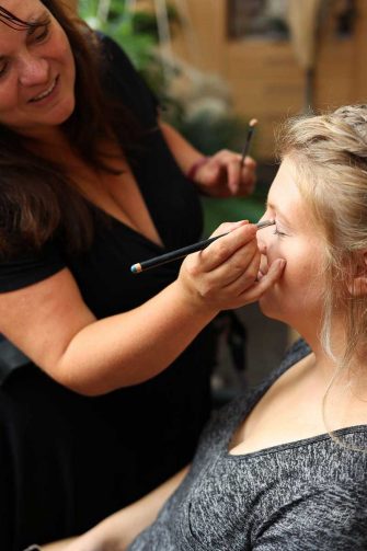 Fen Fire Art – Braut-Make-up & Hairstyling Thalheim und Chemnitz