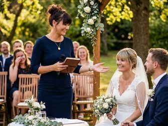 gefühlsvertont – Bianca, freie Traurednerin Dresden und Sachsen