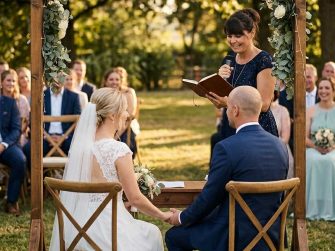 gefühlsvertont – Bianca, freie Traurednerin Dresden und Sachsen